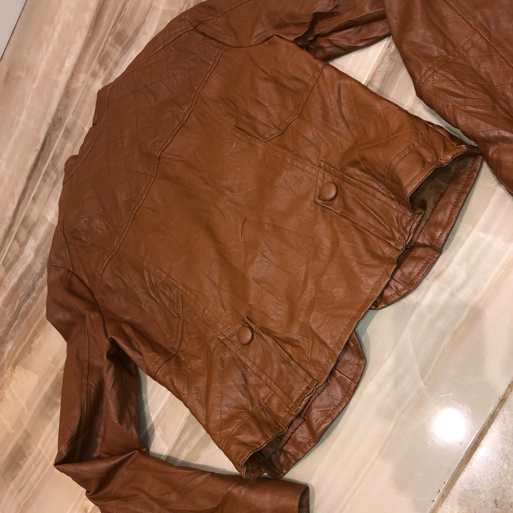 Jacket - Picture 3 of 4